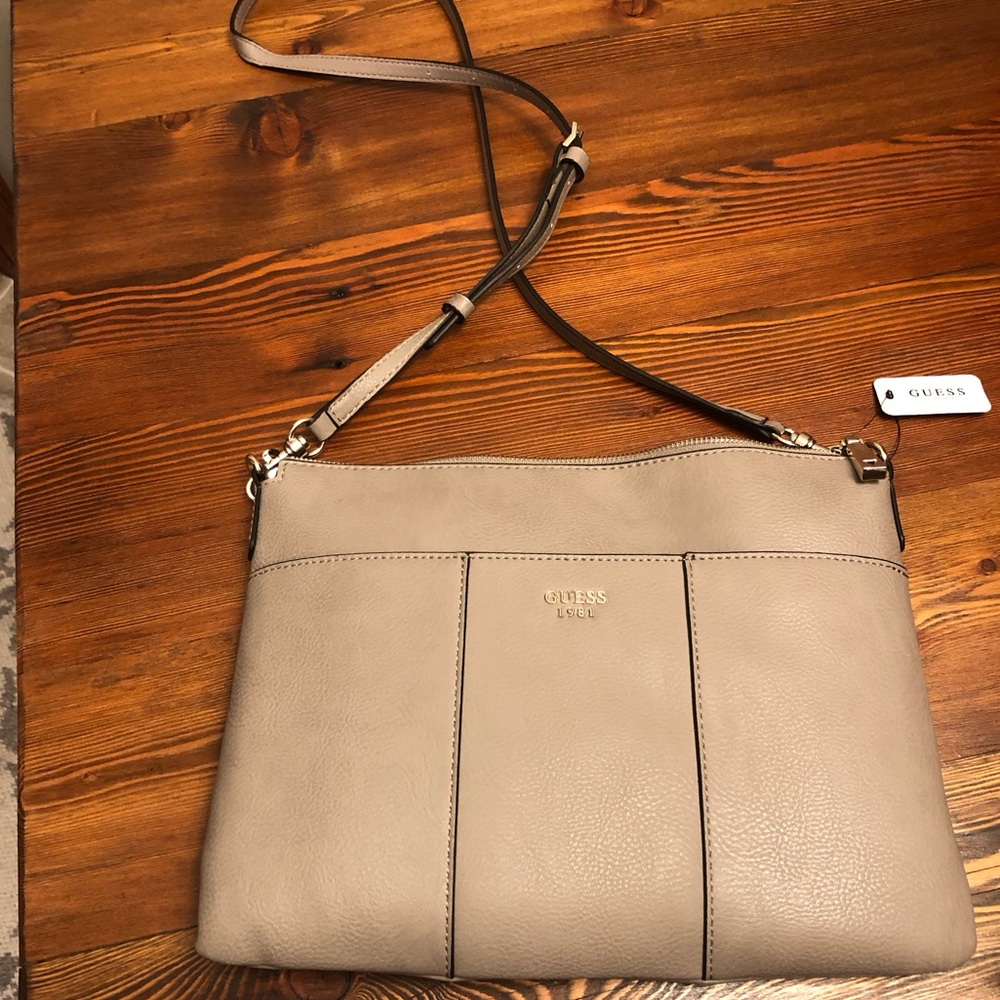 Brand New Guess Purse